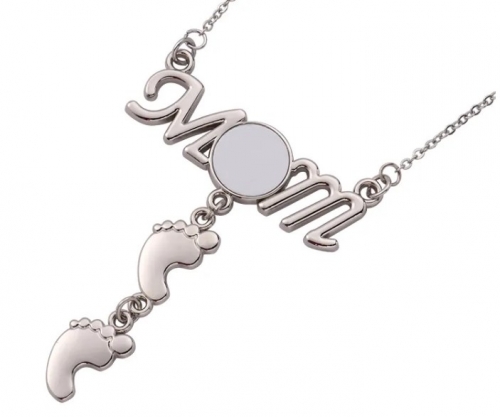 Mom Necklace 2 Footprints